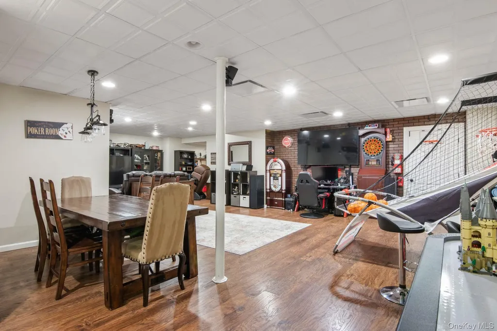 87 Mayfair Road Nesconset NY 11767