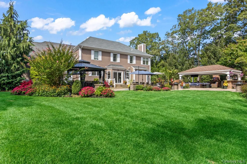 87 Mayfair Road Nesconset NY 11767