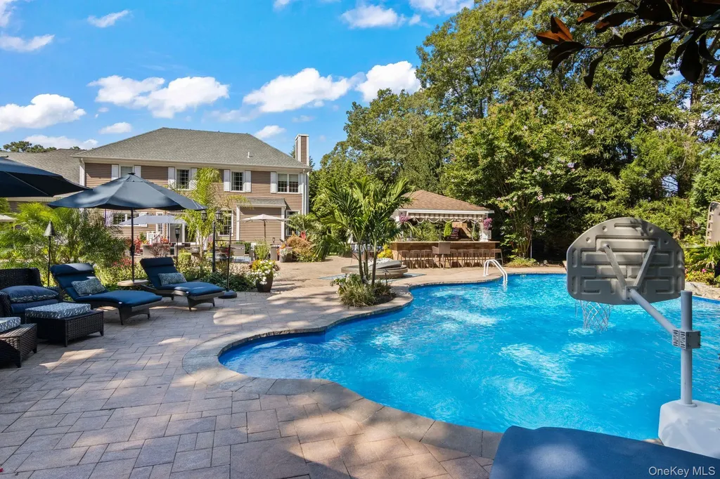 87 Mayfair Road Nesconset NY 11767