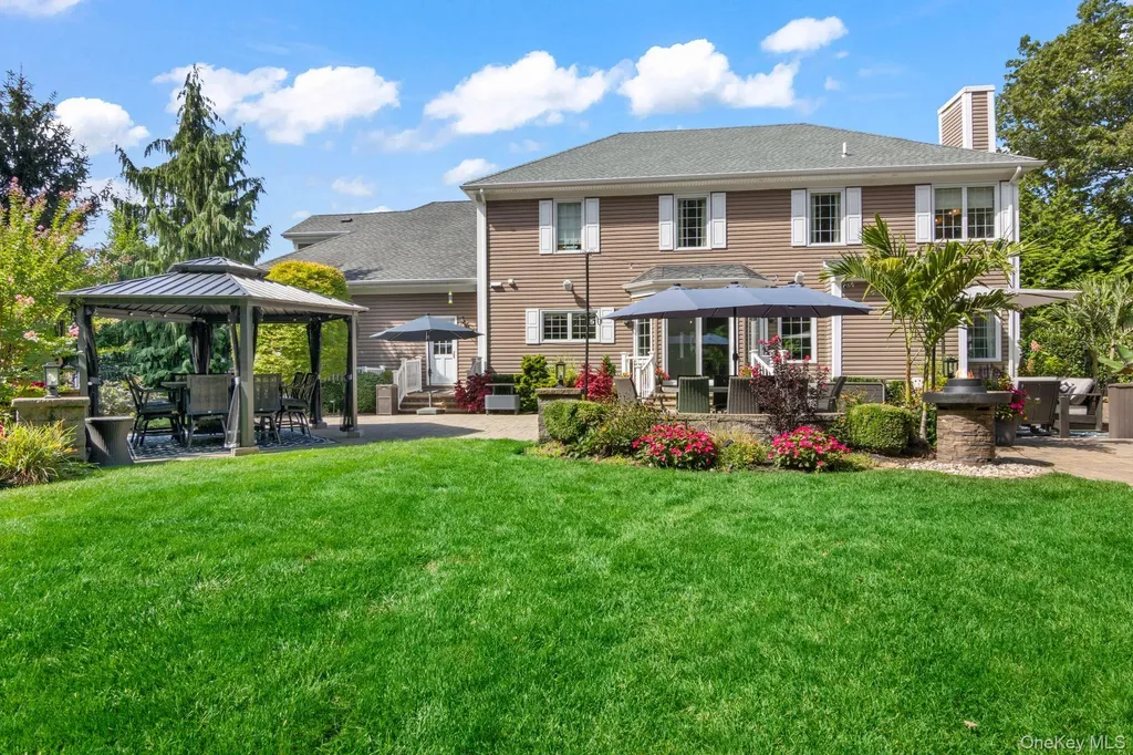 87 Mayfair Road Nesconset NY 11767