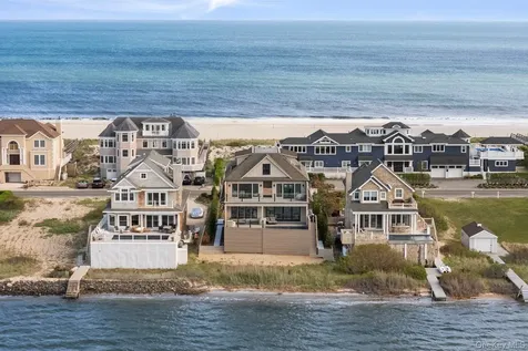 686 Dune Road Westhampton Dunes NY 11978