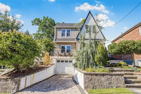 20 Kimball Terrace Yonkers NY 10704