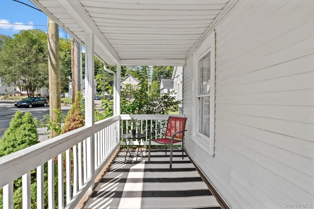 8 Coldenham Road Walden NY 12586