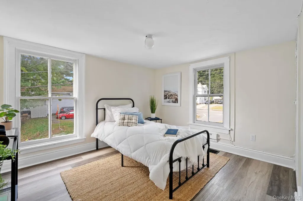 8 Coldenham Road Walden NY 12586