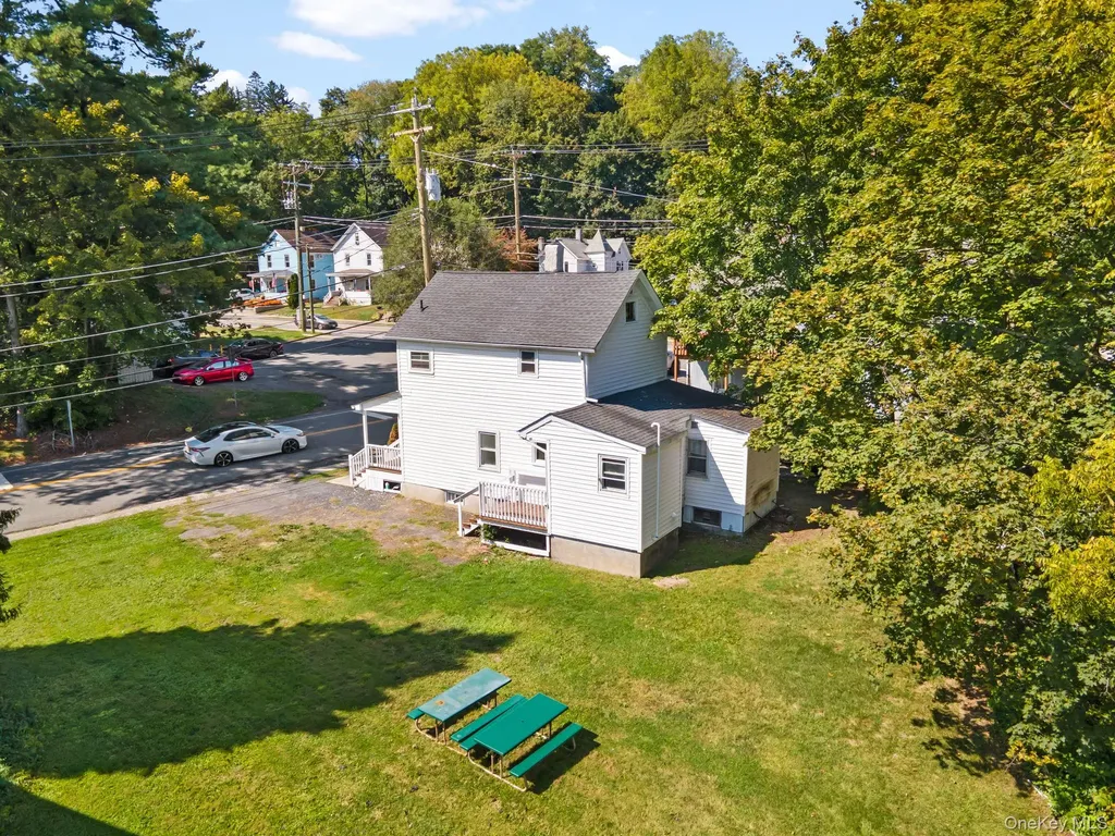 8 Coldenham Road Walden NY 12586