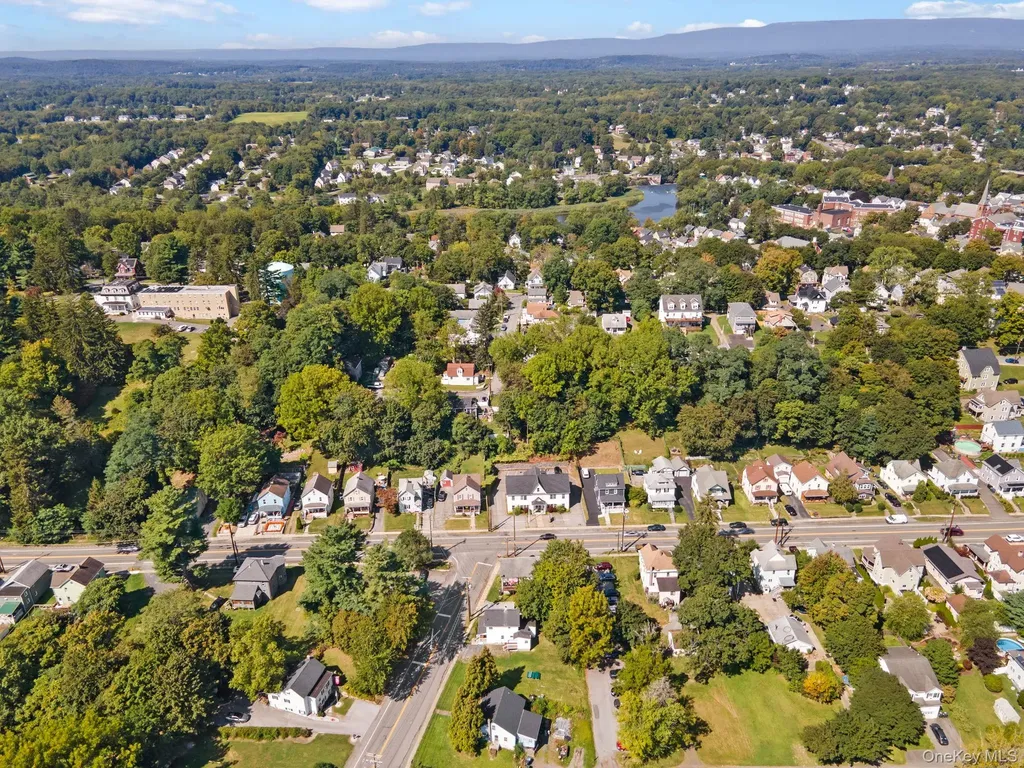 8 Coldenham Road Walden NY 12586