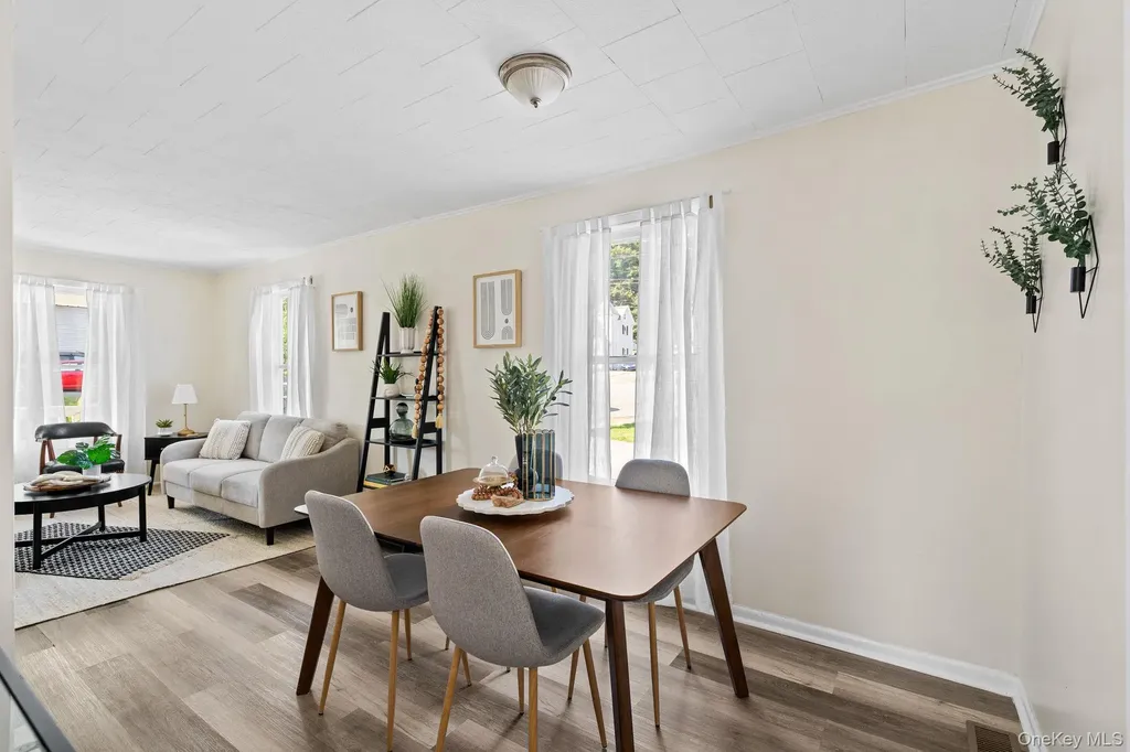 8 Coldenham Road Walden NY 12586