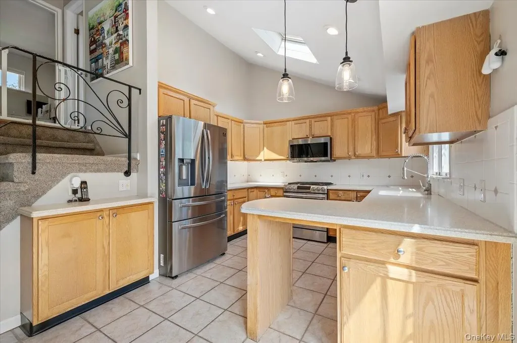 214 Haypath Road Old Bethpage NY 11804