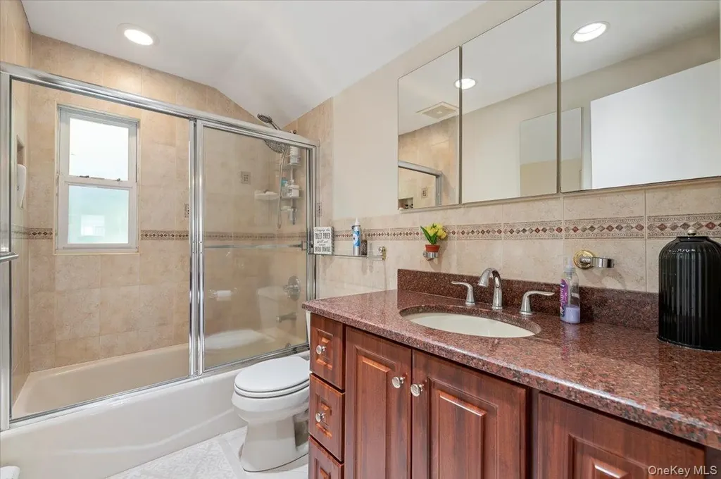 214 Haypath Road Old Bethpage NY 11804