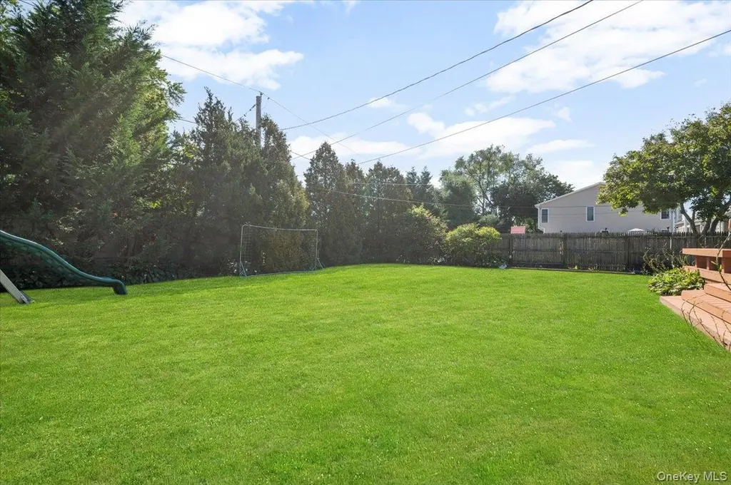 214 Haypath Road Old Bethpage NY 11804