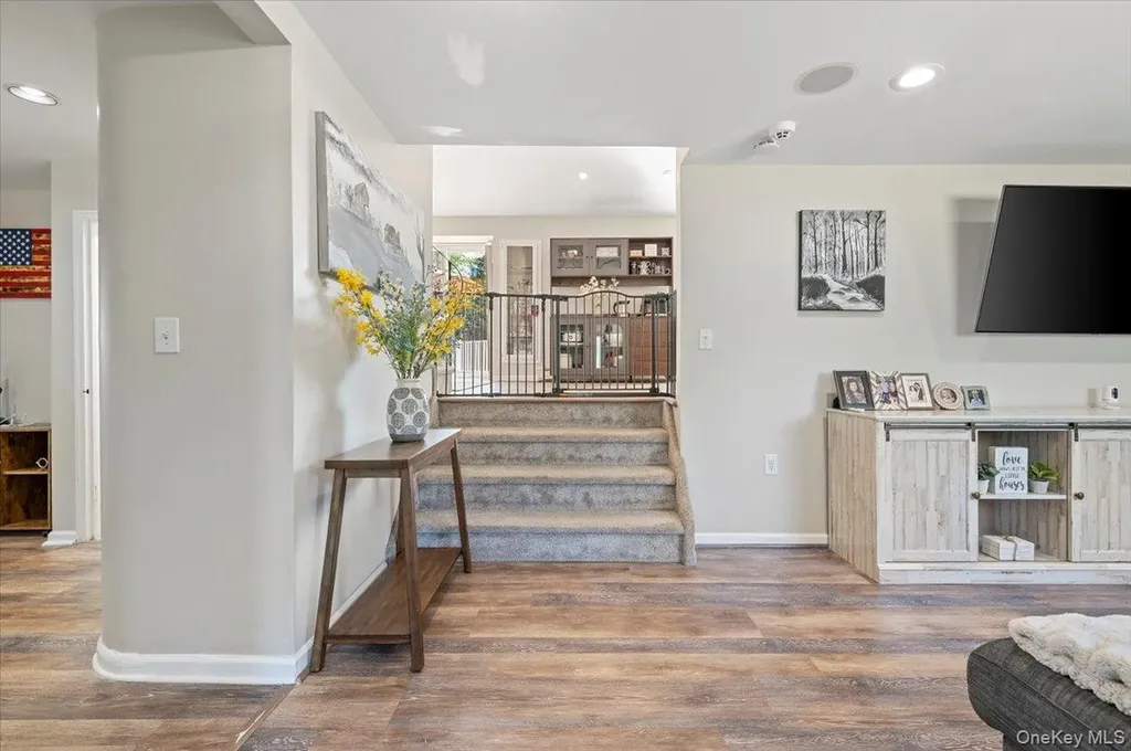 214 Haypath Road Old Bethpage NY 11804