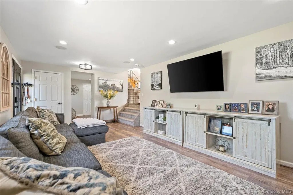 214 Haypath Road Old Bethpage NY 11804