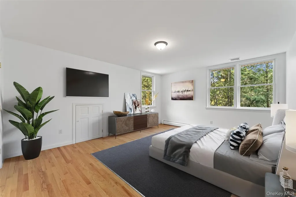 2 Locust Lane Bronxville NY 10708
