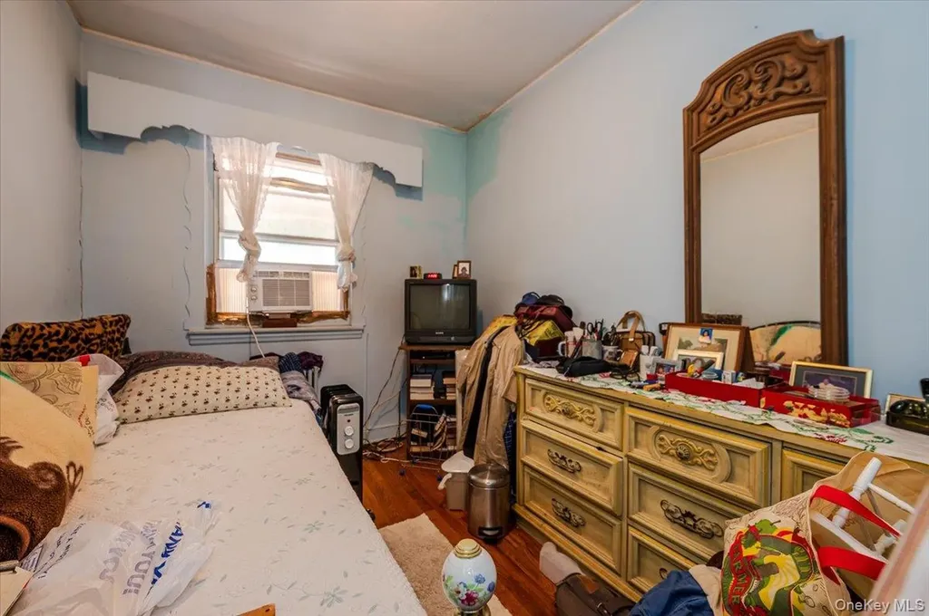 1181 Grenada Place Bronx NY 10466