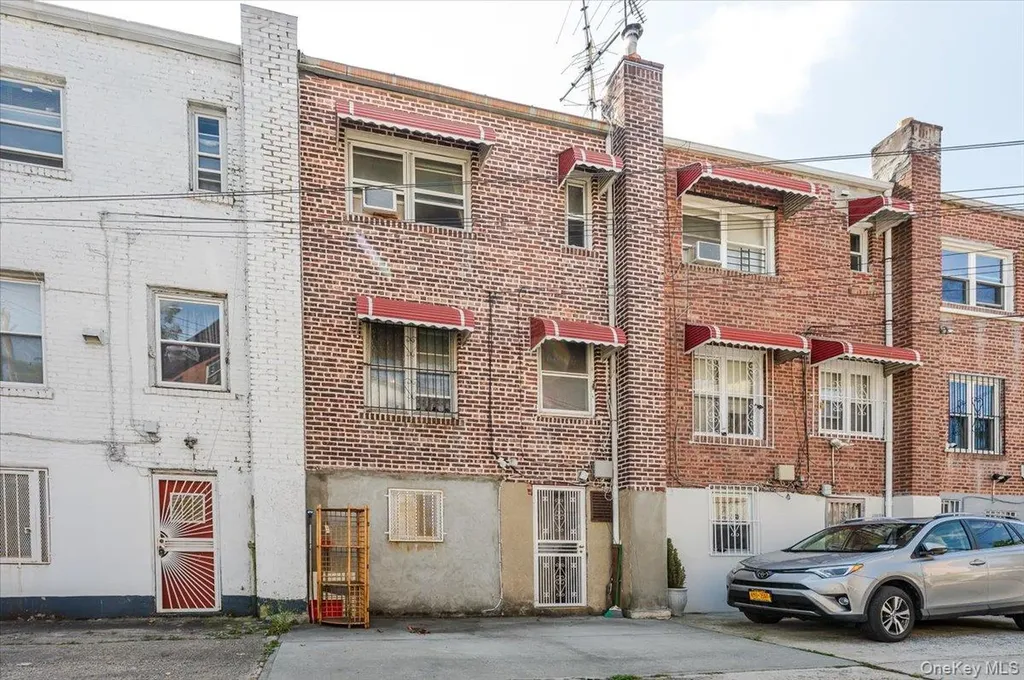 1181 Grenada Place Bronx NY 10466