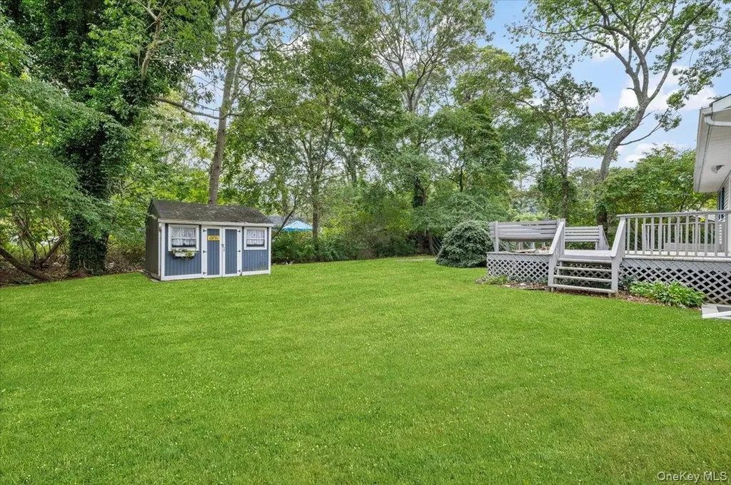 38 Barclay Road Mastic Beach NY 11951