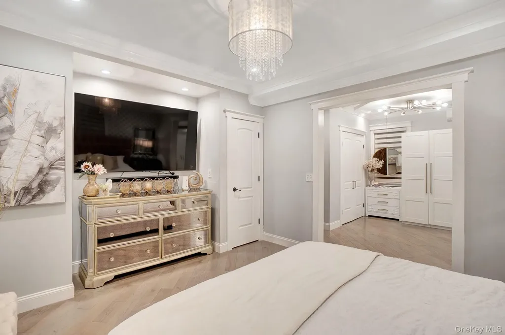 122 Hoffman Street Valley Stream NY 11580