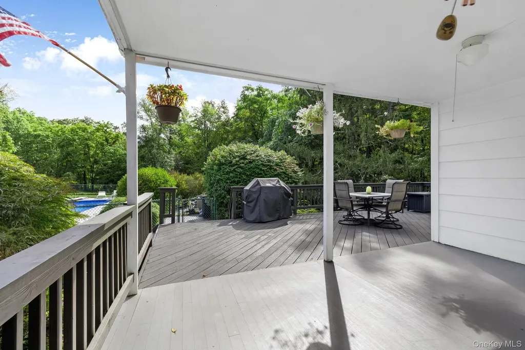166 Brown Road Middletown NY 10941