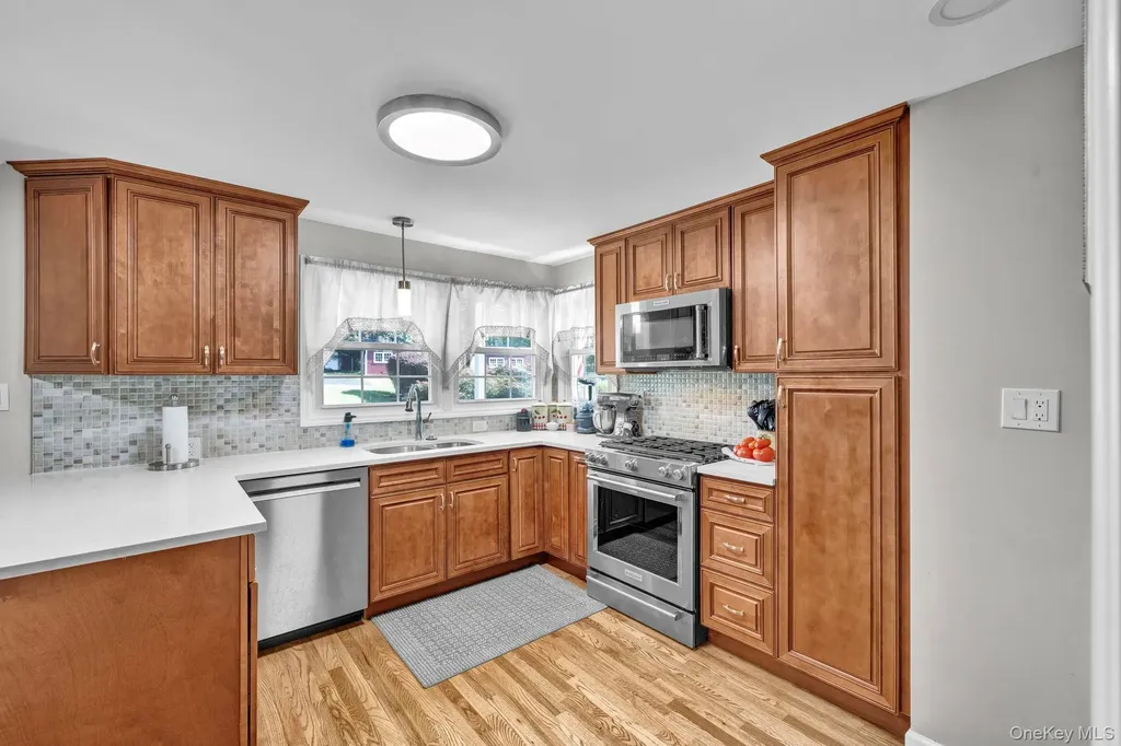 166 Brown Road Middletown NY 10941