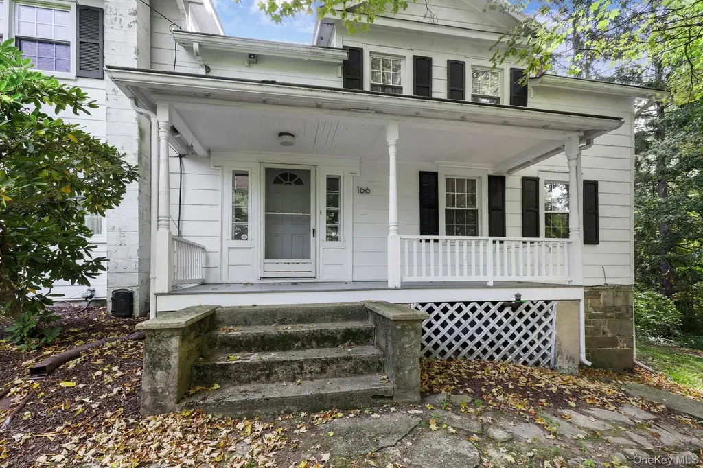166 Brown Road Middletown NY 10941