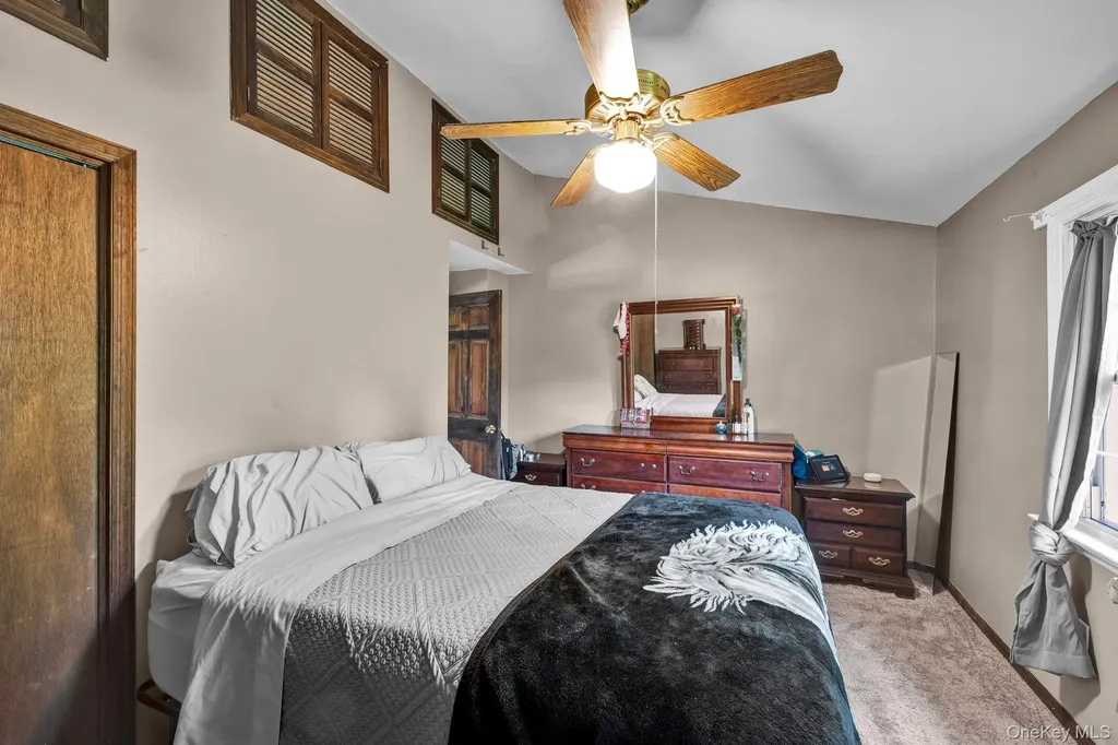 166 Brown Road Middletown NY 10941