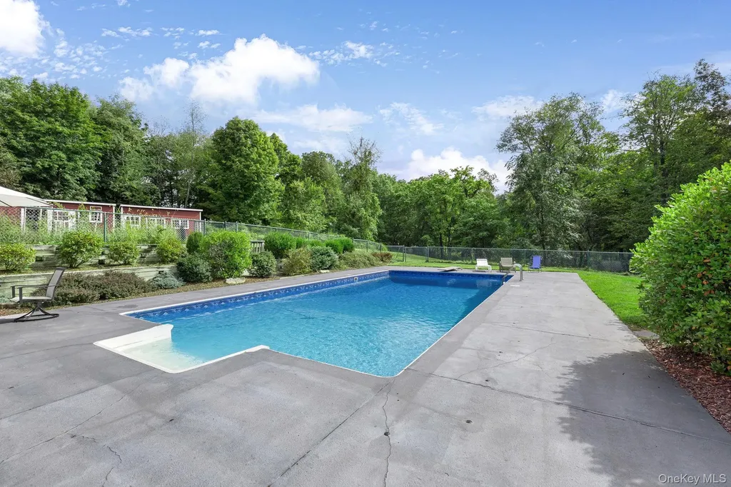 166 Brown Road Middletown NY 10941