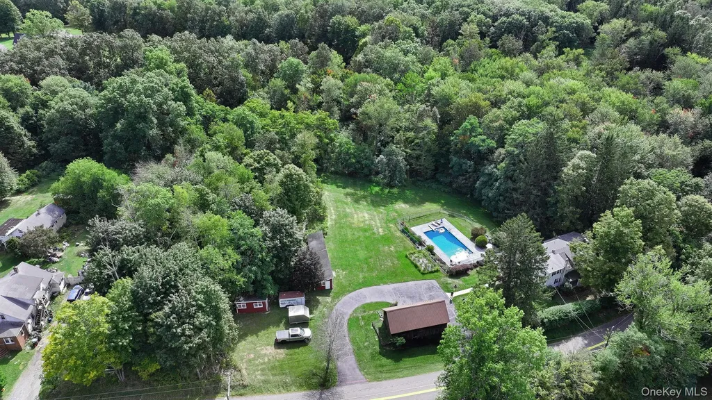 166 Brown Road Middletown NY 10941
