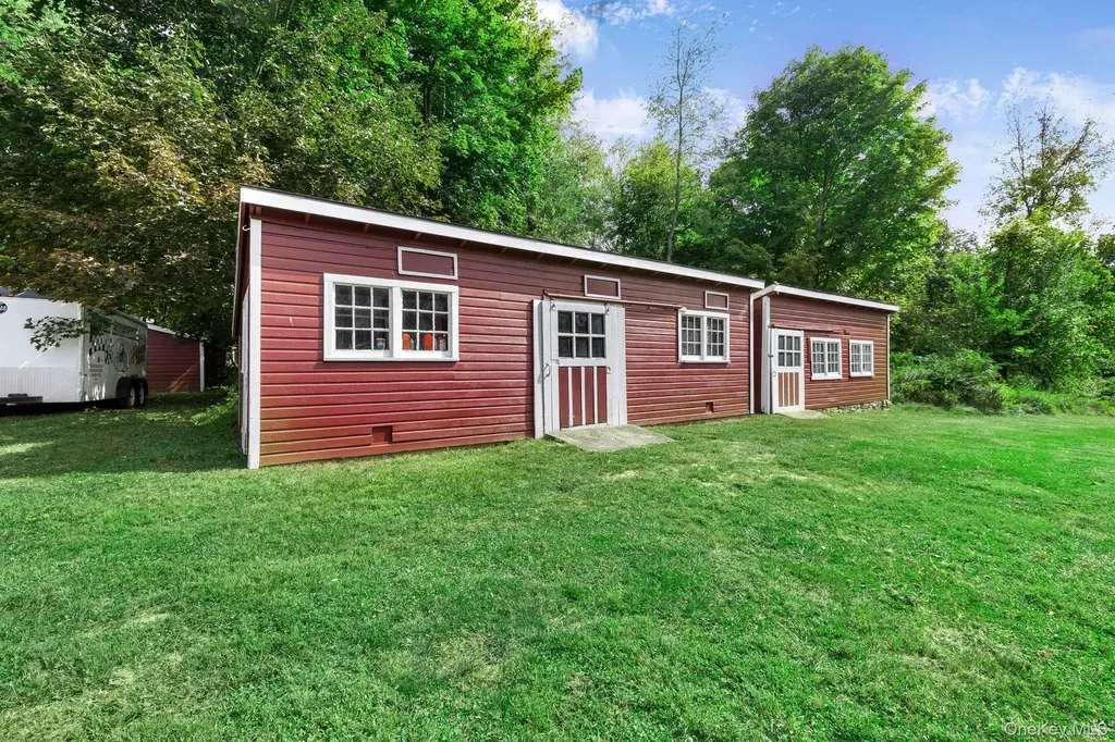 166 Brown Road Middletown NY 10941