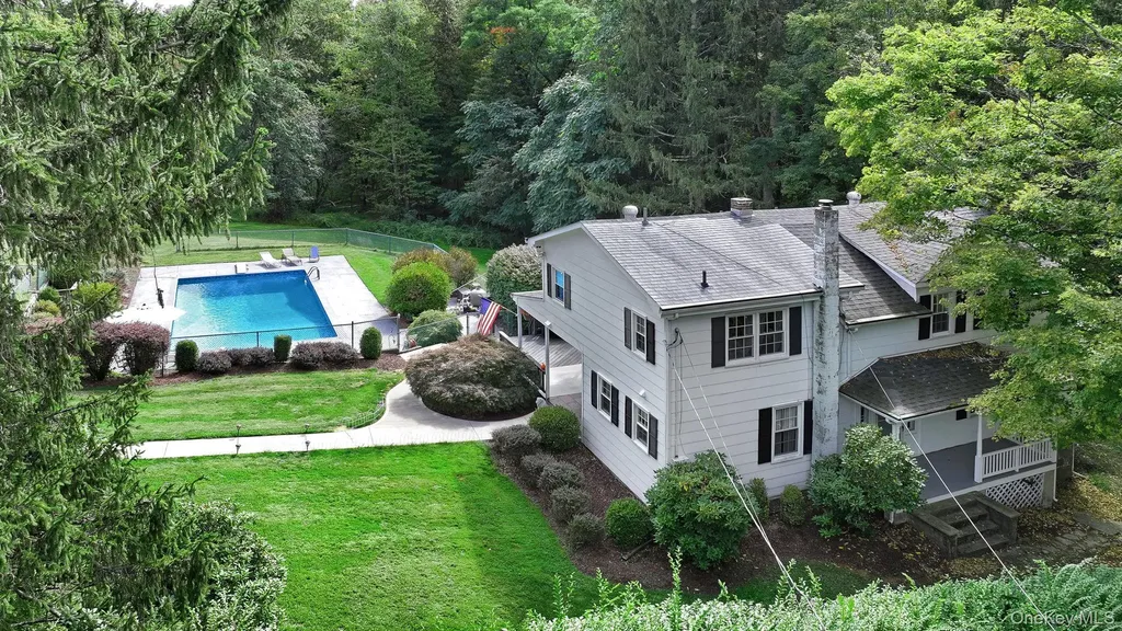 166 Brown Road Middletown NY 10941