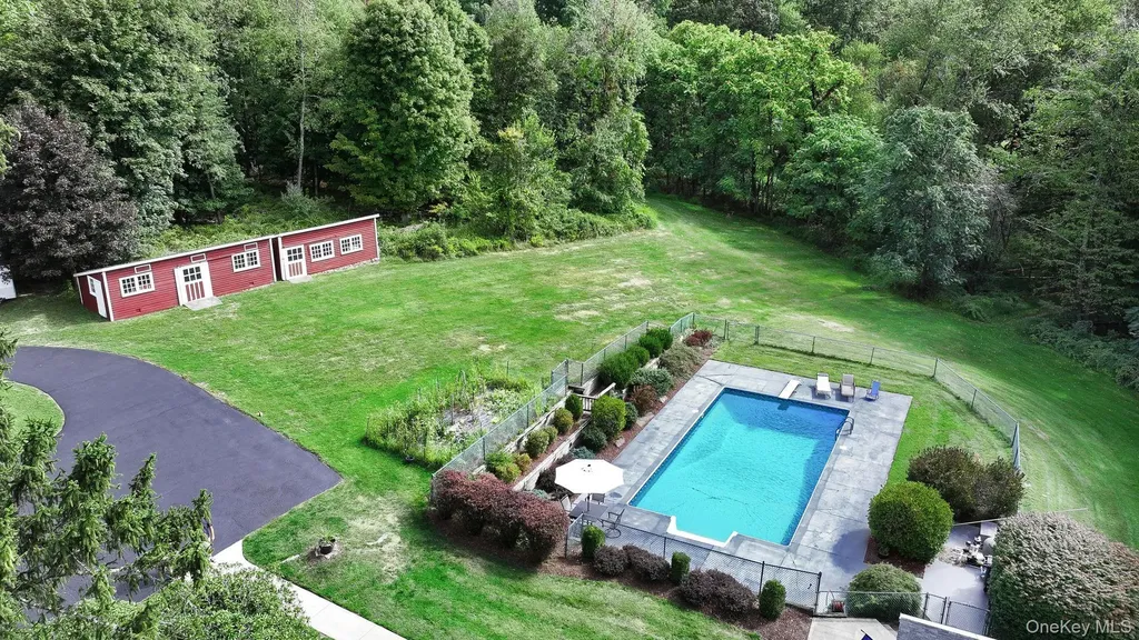 166 Brown Road Middletown NY 10941