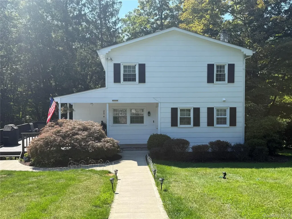 166 Brown Road Middletown NY 10941