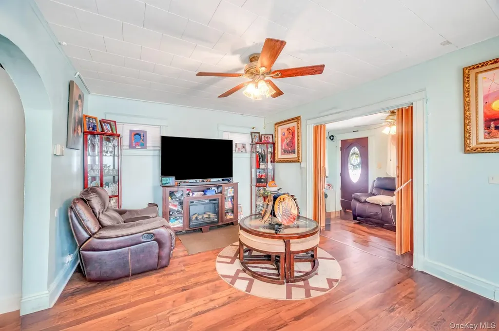11984 178th Place Jamaica NY 11434