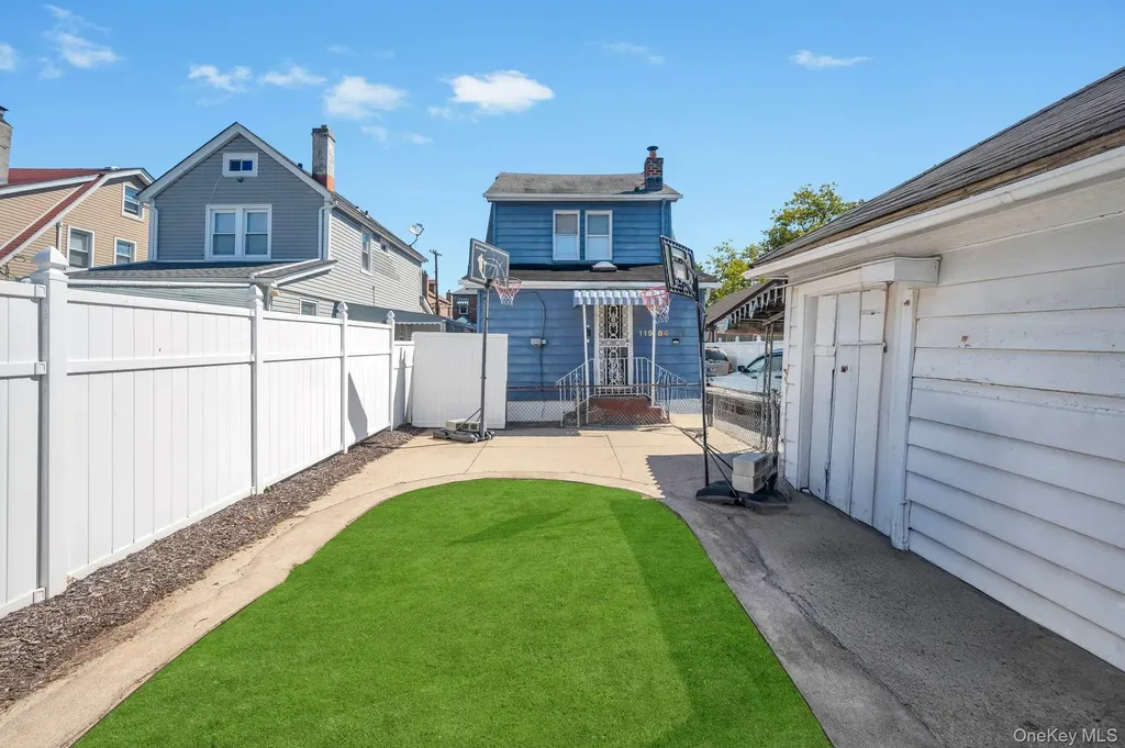 11984 178th Place Jamaica NY 11434