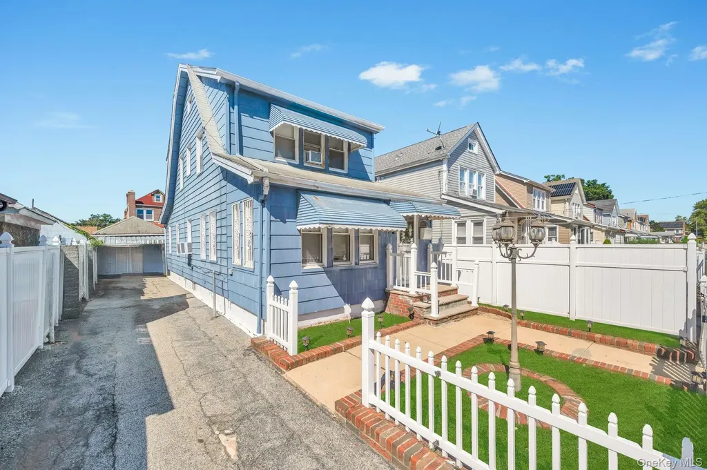 11984 178th Place Jamaica NY 11434