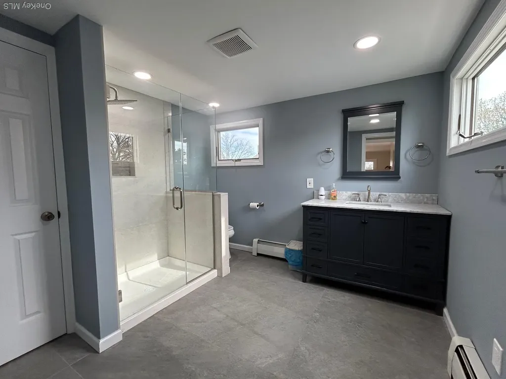 27 Taca Boulevard Deer Park NY 11729