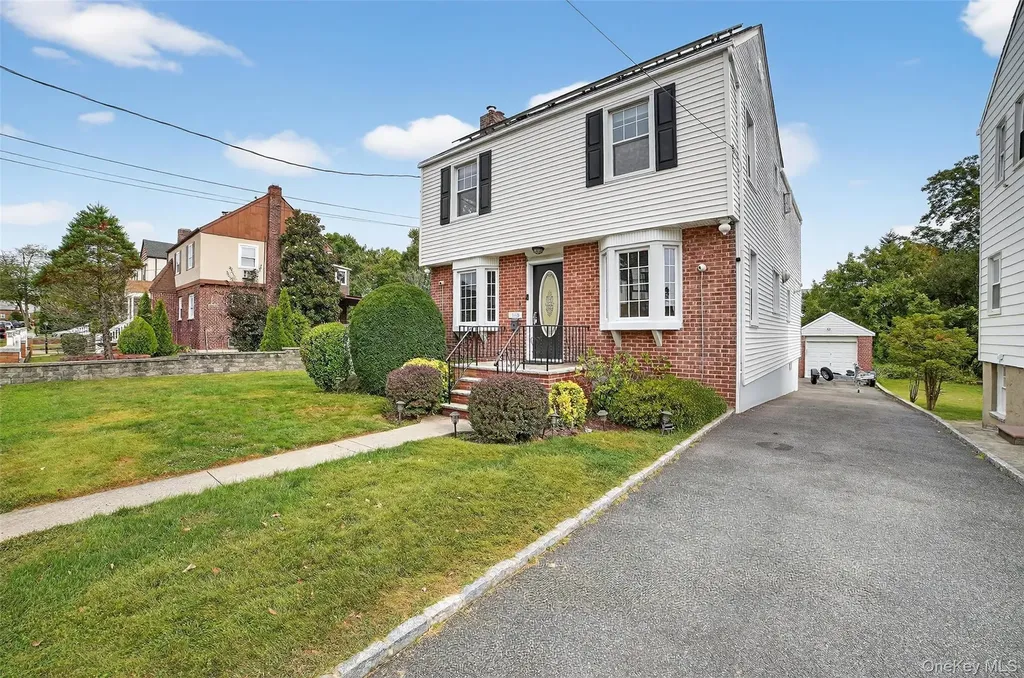 149 Kimball Terrace Yonkers NY 10704