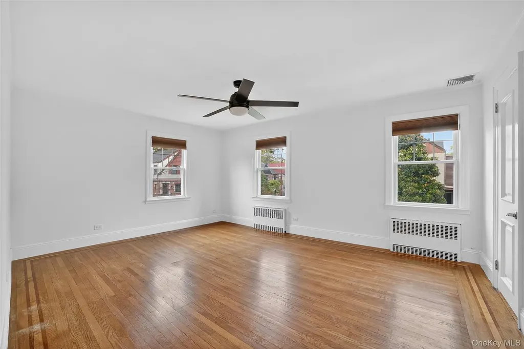 149 Kimball Terrace Yonkers NY 10704
