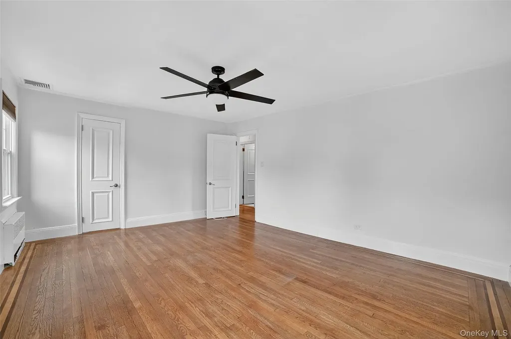 149 Kimball Terrace Yonkers NY 10704