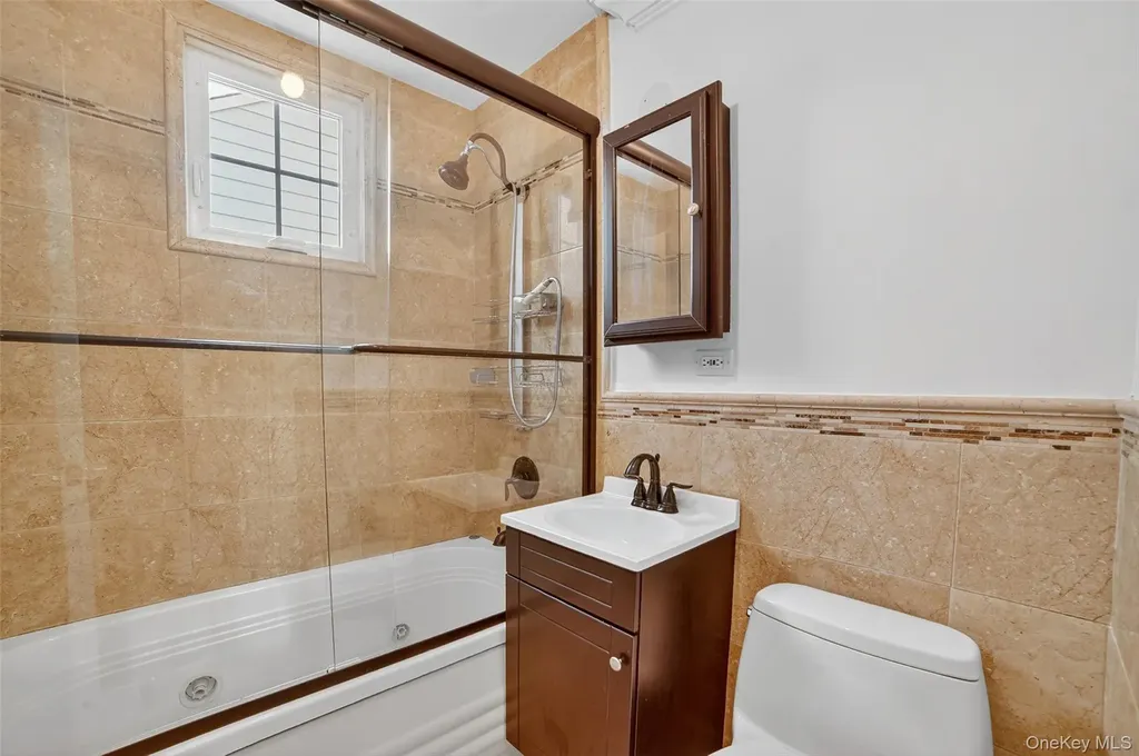 149 Kimball Terrace Yonkers NY 10704