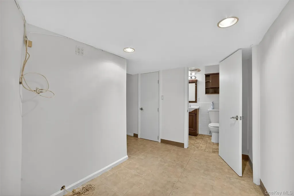 149 Kimball Terrace Yonkers NY 10704