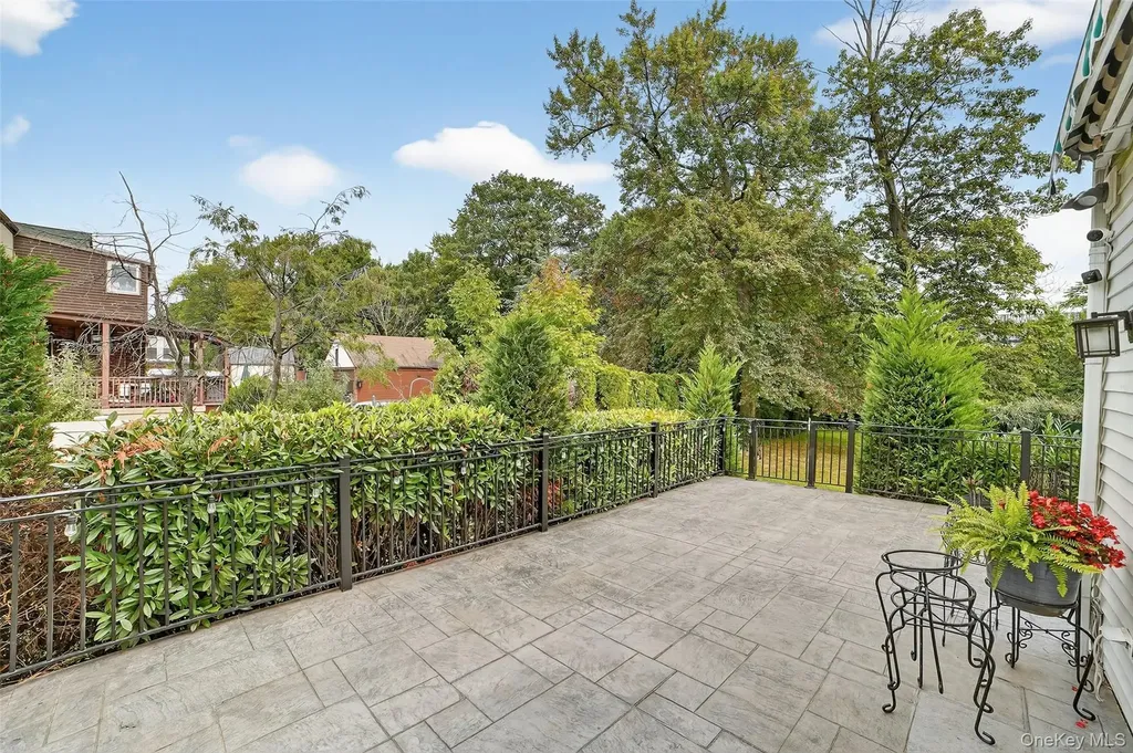149 Kimball Terrace Yonkers NY 10704