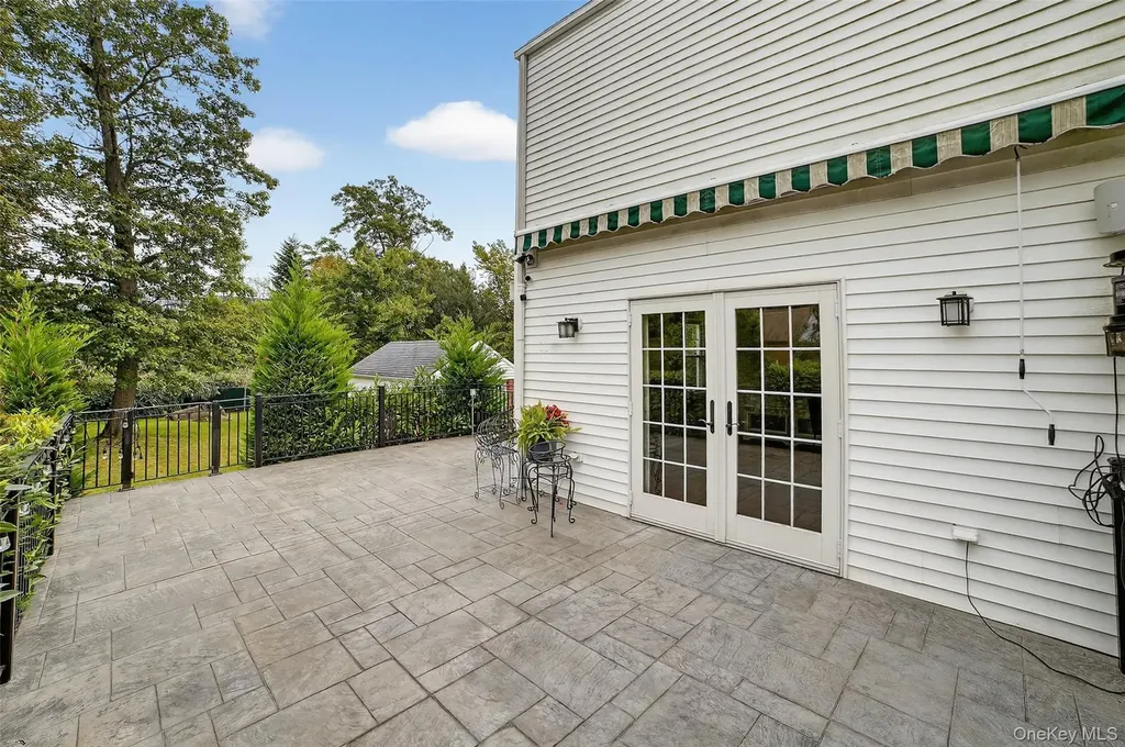 149 Kimball Terrace Yonkers NY 10704