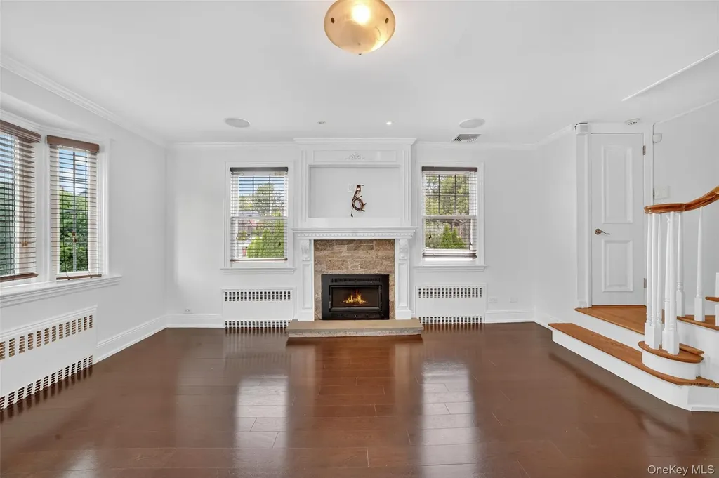149 Kimball Terrace Yonkers NY 10704