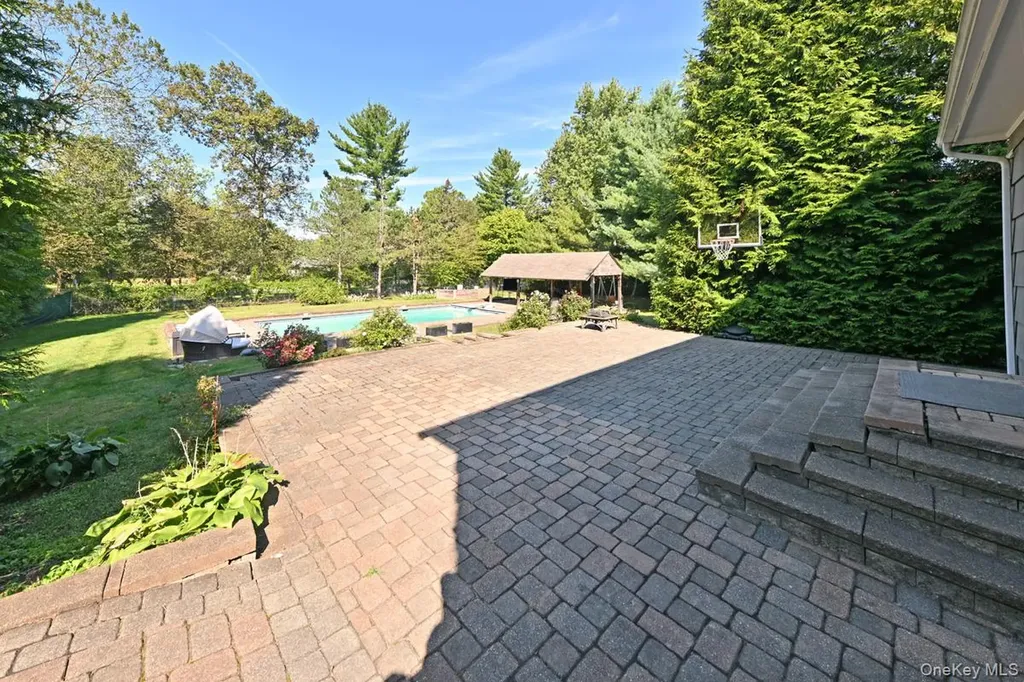 11 Deerwood Road Spring Valley NY 10977