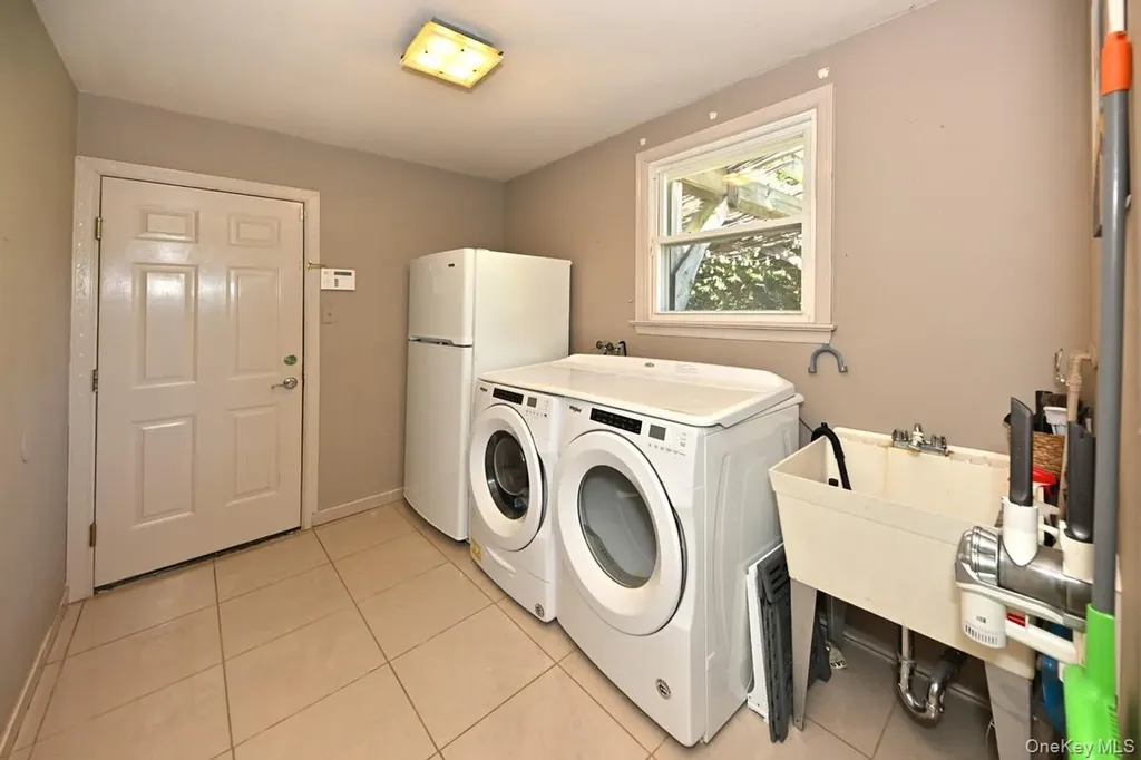 11 Deerwood Road Spring Valley NY 10977
