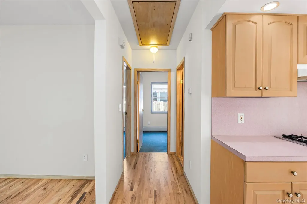 84 Broadway Ronkonkoma NY 11779