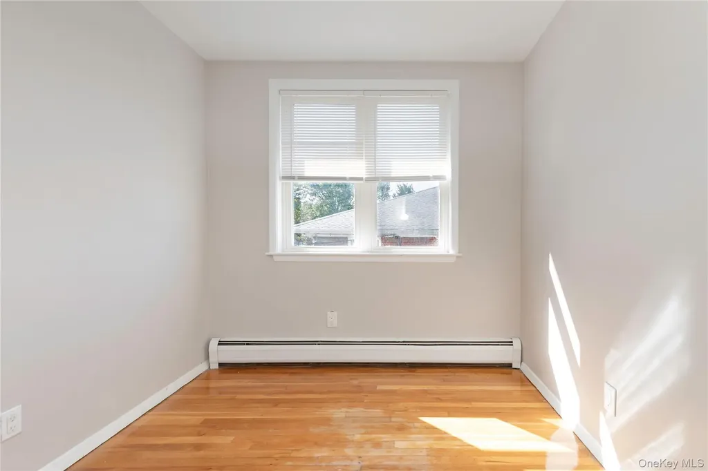 223 Ditmars Street Bronx NY 10464