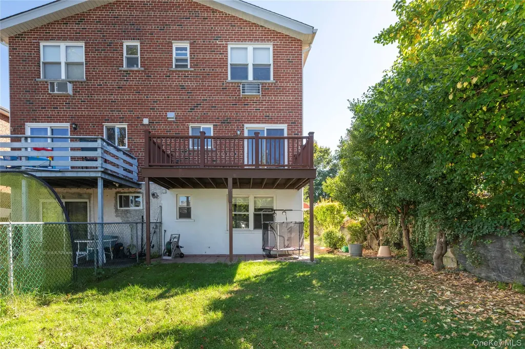 223 Ditmars Street Bronx NY 10464