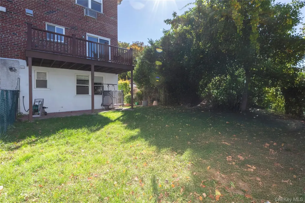 223 Ditmars Street Bronx NY 10464