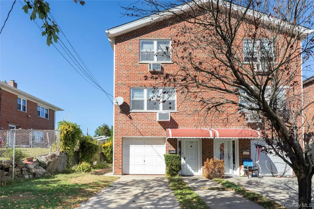 223 Ditmars Street Bronx NY 10464